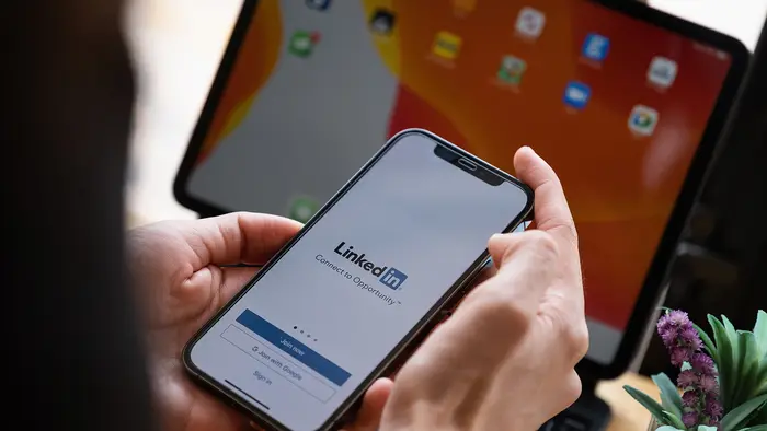How to craft an efficient job search schedule